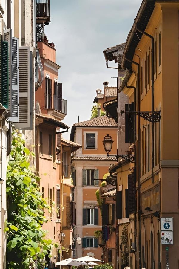 Giulia In Trastevere Apartment Rom